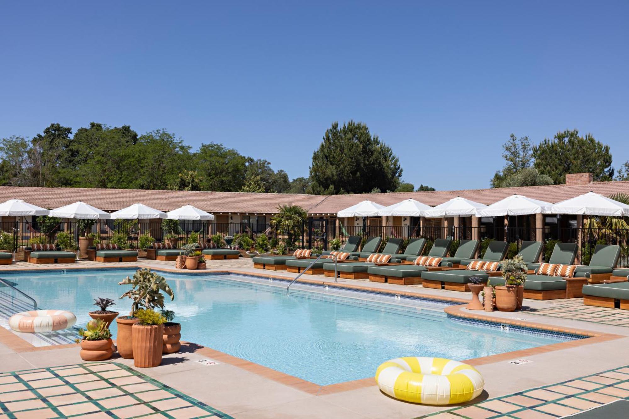 River Lodge Paso - 21 & Over Pool Paso Robles Extérieur photo